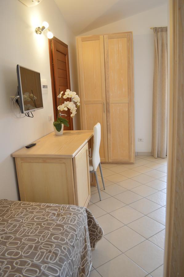 Guest Rooms Affittacamere San Teodoro (Sardinia) Exterior foto